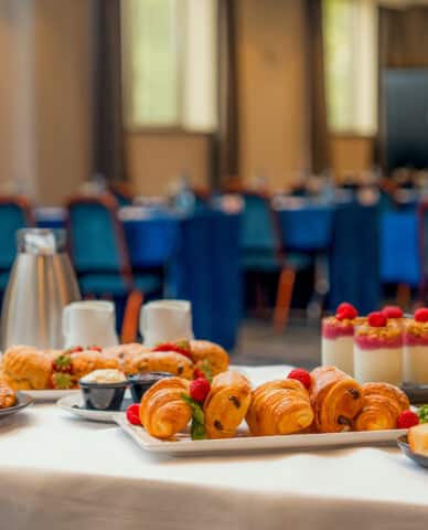 Meeting food 8